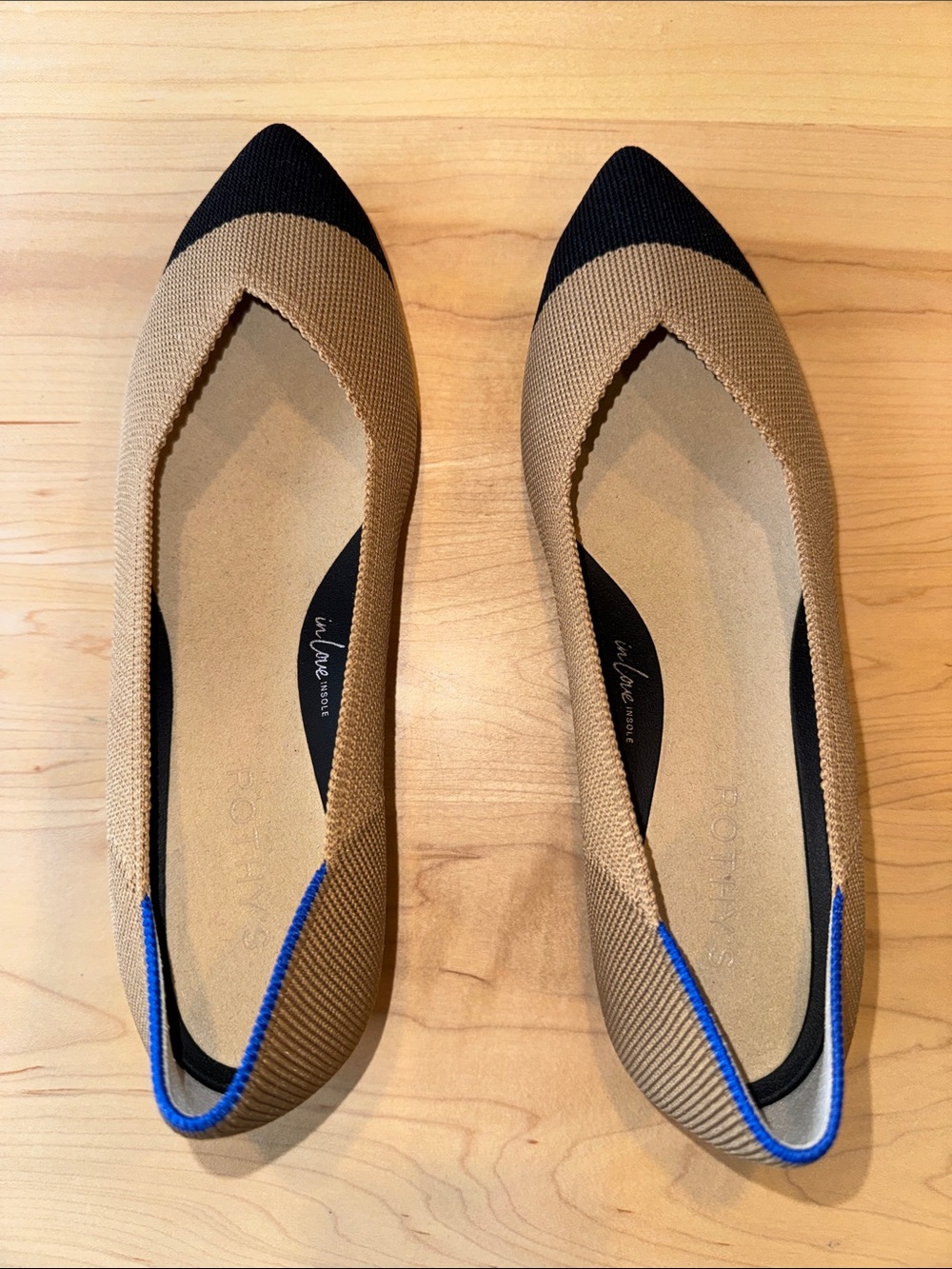 Women’s Rothy’s The High Point - Wren Captoe Heel in Tan size 8.5 NWOT - Picture 2 of 8